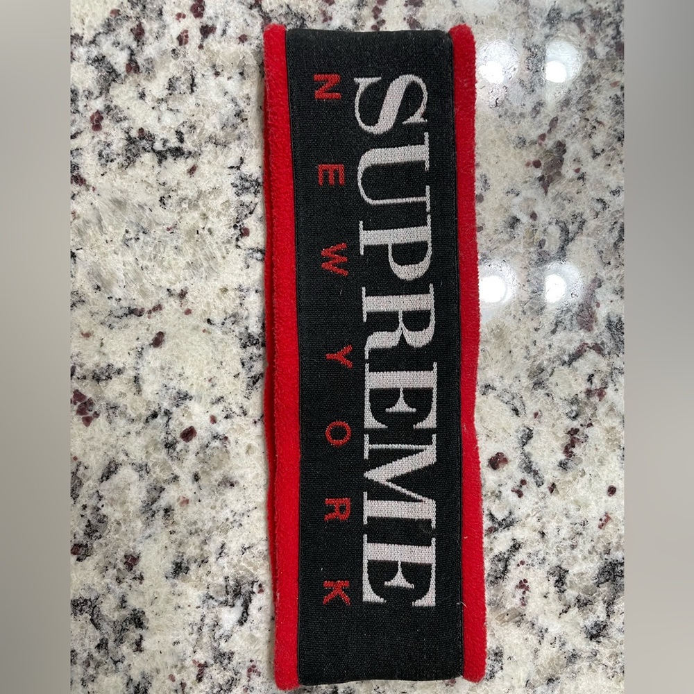 Supreme headband